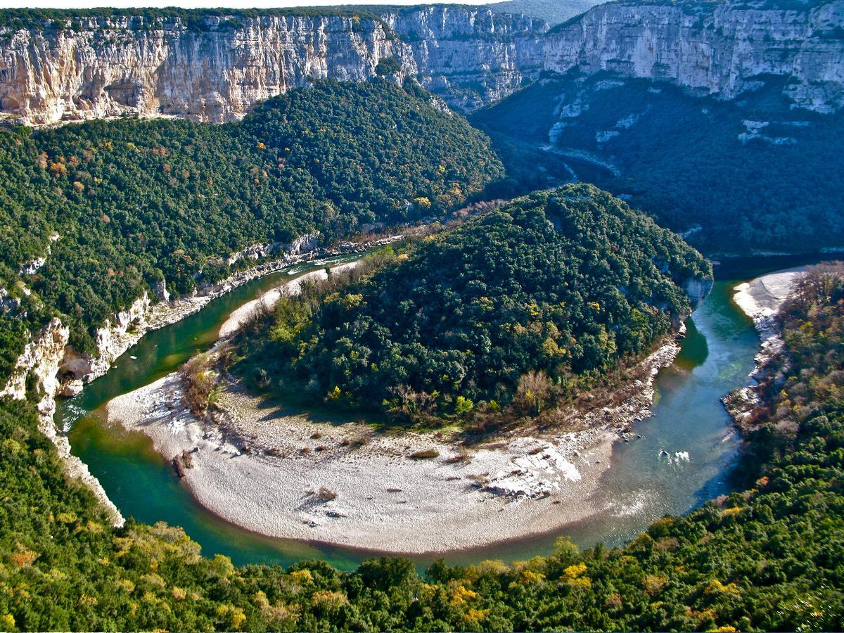 Camping Le Coin Charmant Chauzon Esterno foto